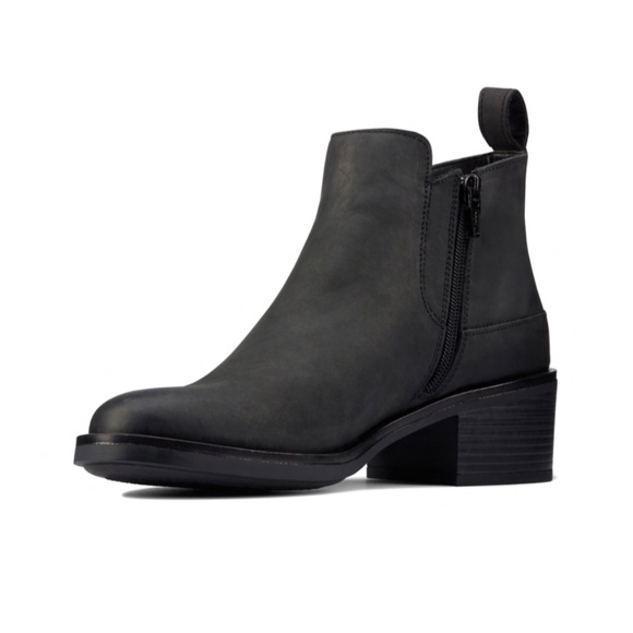 Clarks Memi Zip Bootie - Picture 3 of 6